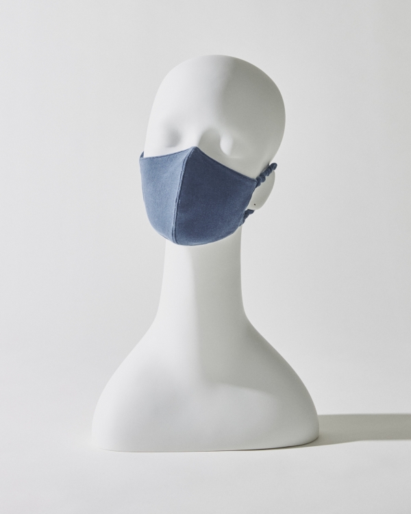 シルク立体マスク：ディープブルー